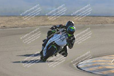 media/Dec-04-2022-CVMA (Sun) [[e38ca9e4fc]]/Race 12 500 Supersport-350 Supersport/